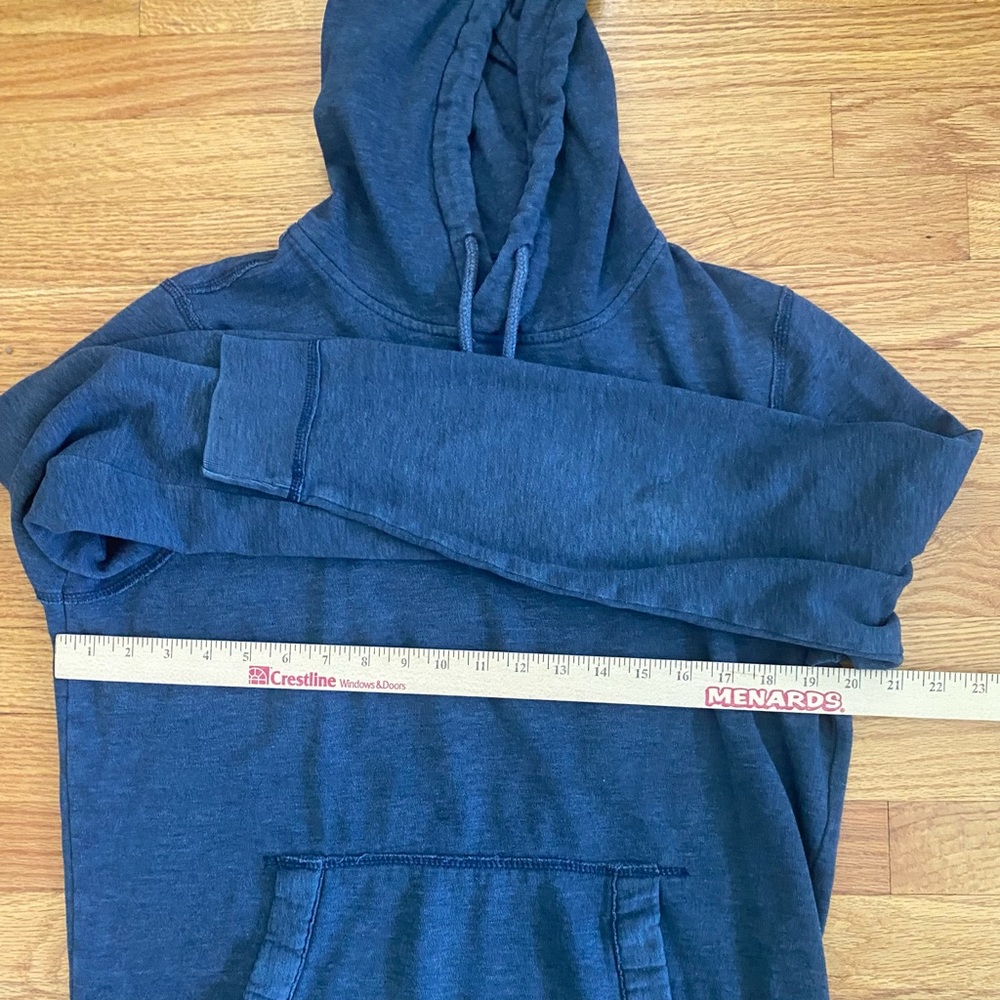 Hollister Hoodie Adult Medium Gray Sweatshirt Front Pocket Drawstring Distressed - Picture 7 of 8
